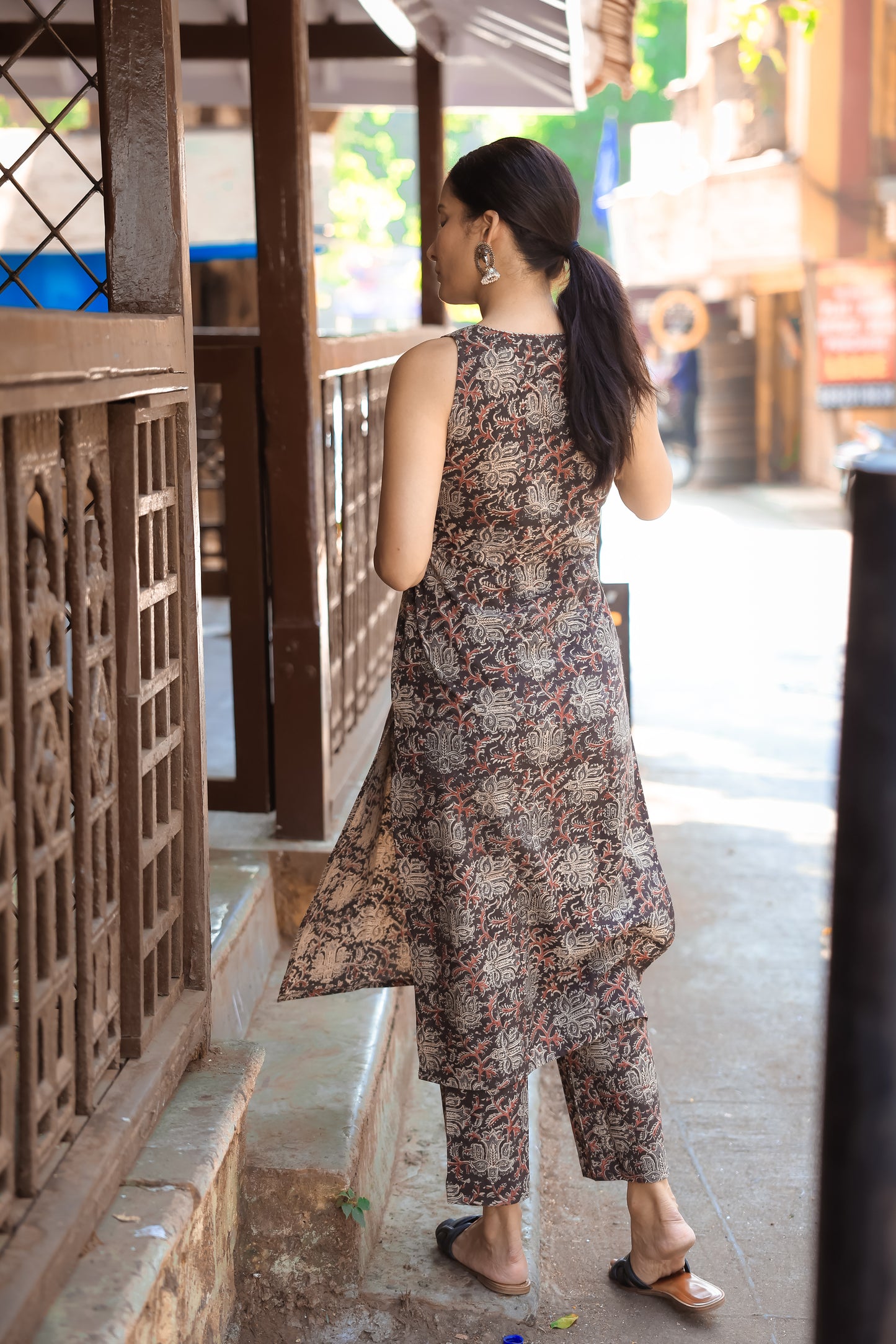 Raha Black Kalamkari Co-ord Set