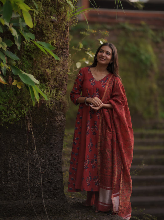 Mannat Madder Ajrakh Chanderi Silk Dupatta with zari Patti