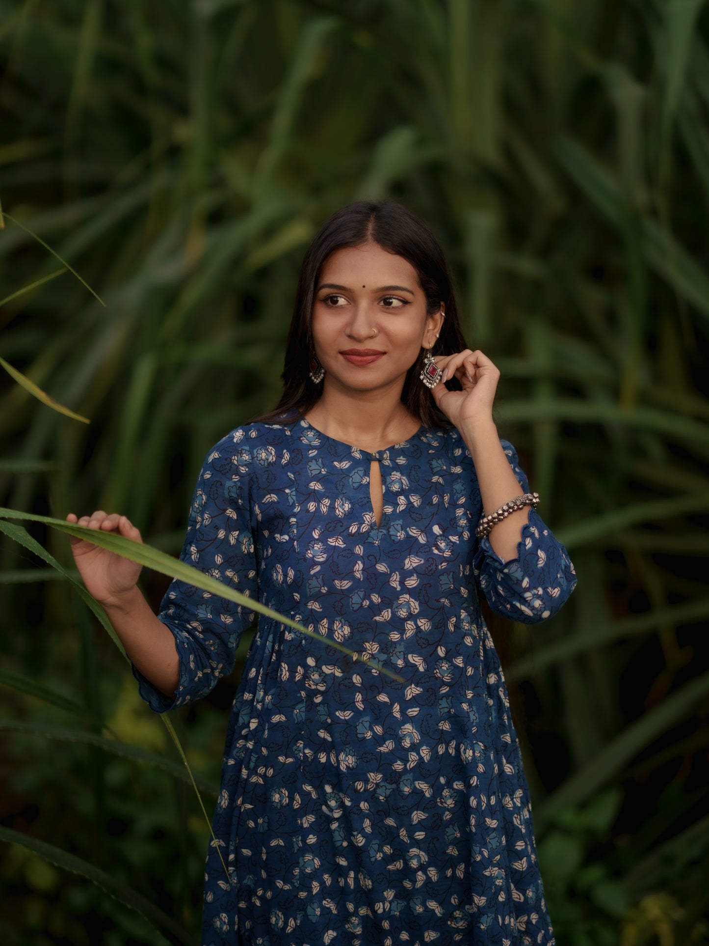 Kshana Indigo Bagru Kalidaar Set