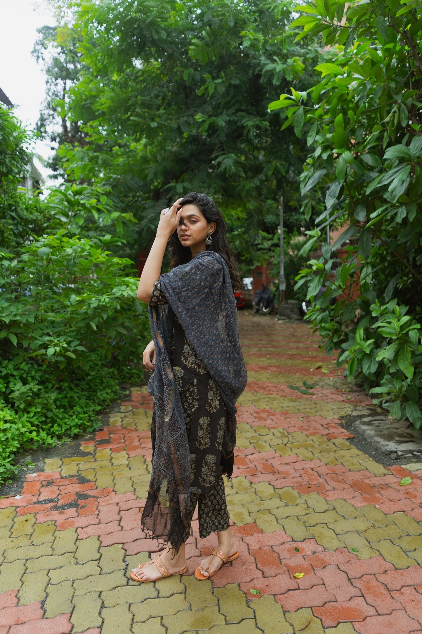 Sabr Indigo Kota Cotton Ajrakh dupatta