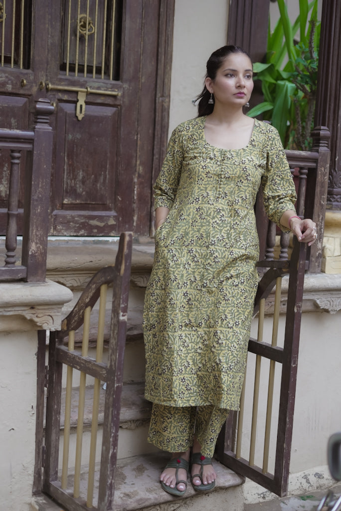 Myraa Kalamkari Co-ord Set