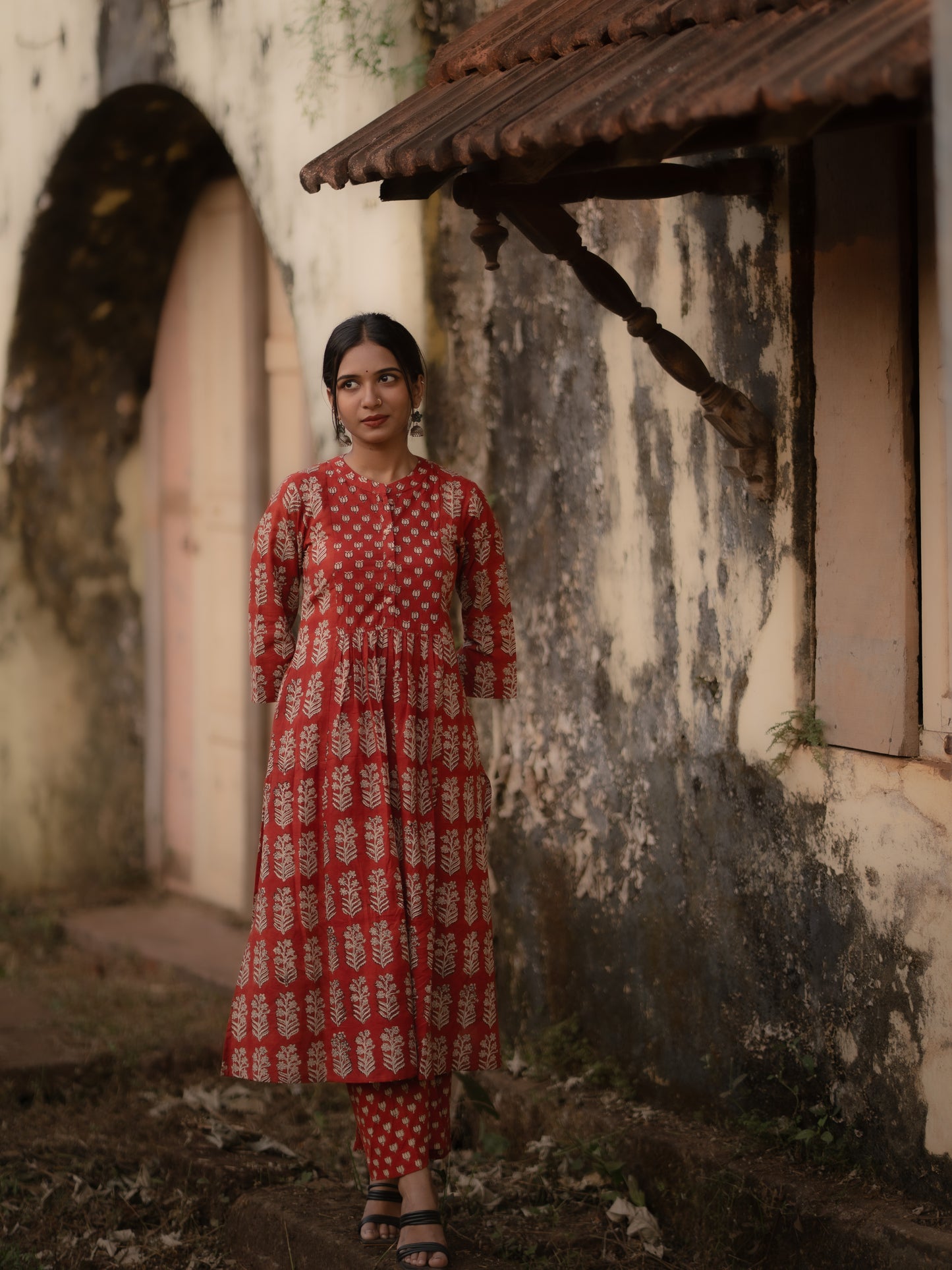 Taamara Madder Red Bagru Kurta