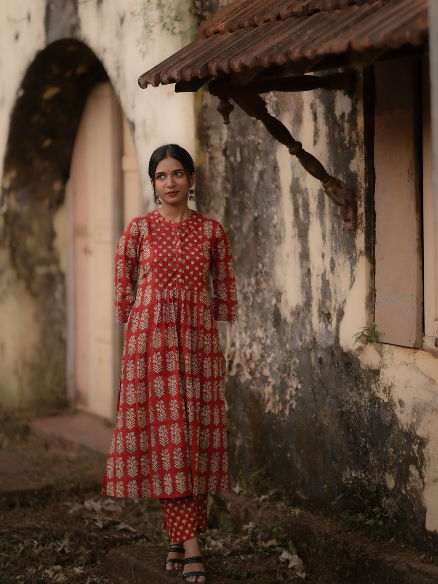 Taamara Madder Red Bagru Kurta
