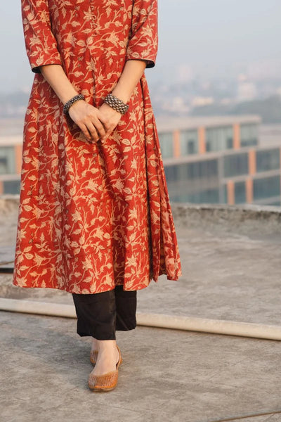 Ishq Madder Red Kalidaar Kurta