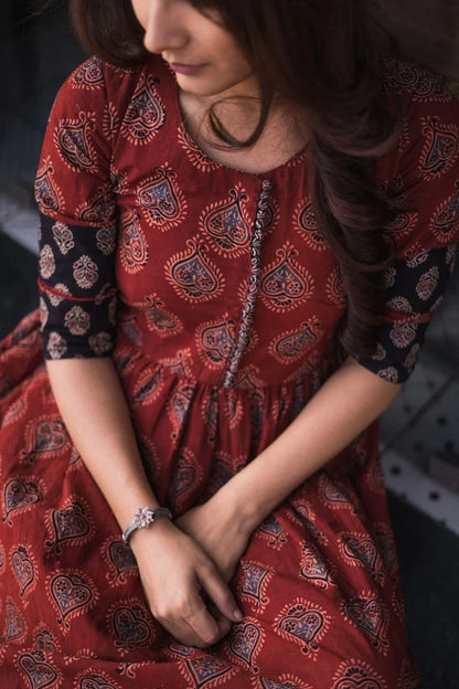 Sukoon Madder Red Ajrakh