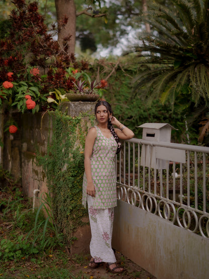 Hriday Hara Sanganeri Farsi Salwar Set
