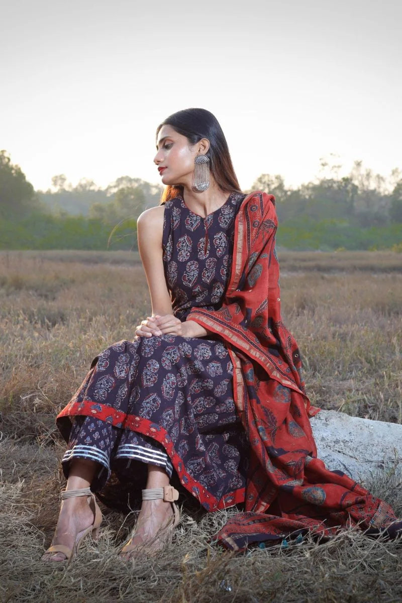 Buy Yellow Kurta Sets & Suit Sets Online for Women in India – Joshindia