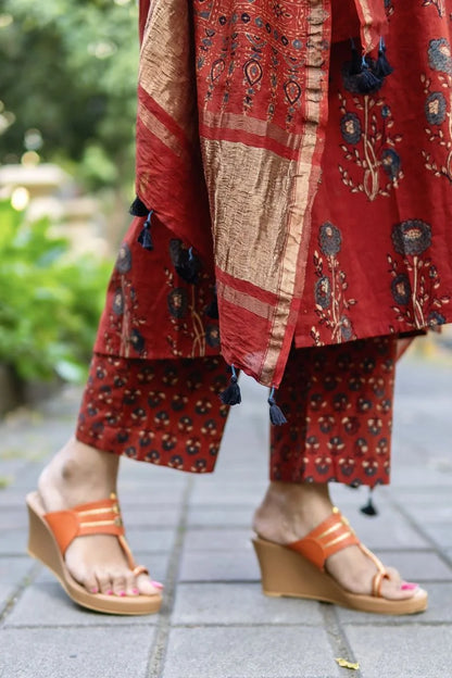 Mannat Madder Red Ajrakh Set