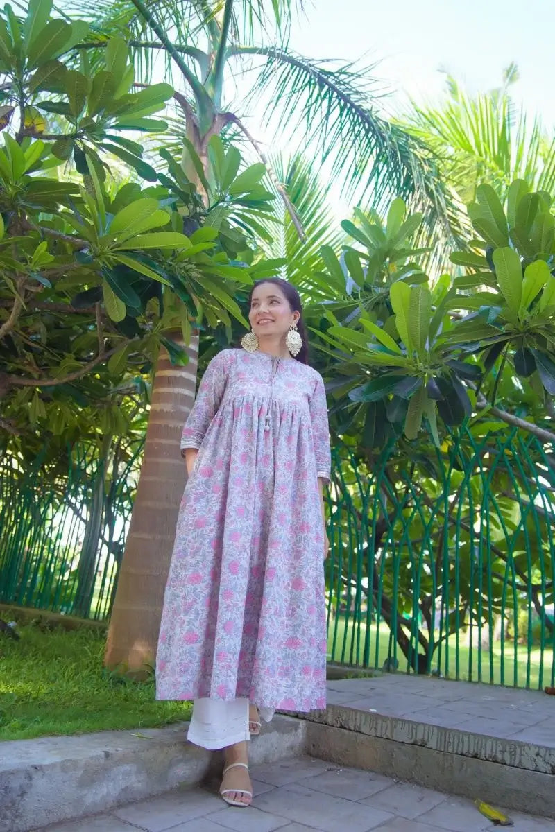 Raabta Grey Sanganeri Kurta