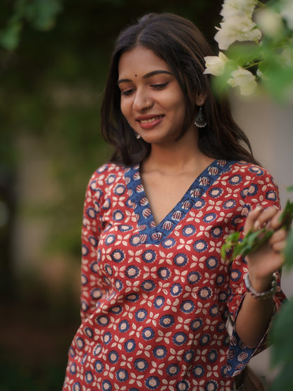 Mandaaram Madder Red Bagru Kurta