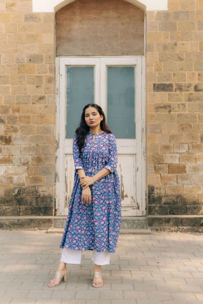 Raabta Peacock Blue Sanganeri Kurta