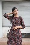 Aaraam Kala Ajrakh Kurta Pant Set