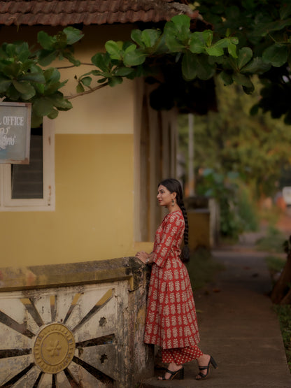 Taamara Madder Red Bagru Kurta