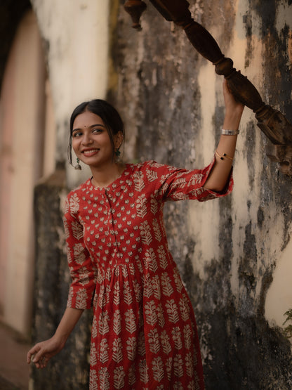 Taamara Madder Red Bagru Kurta