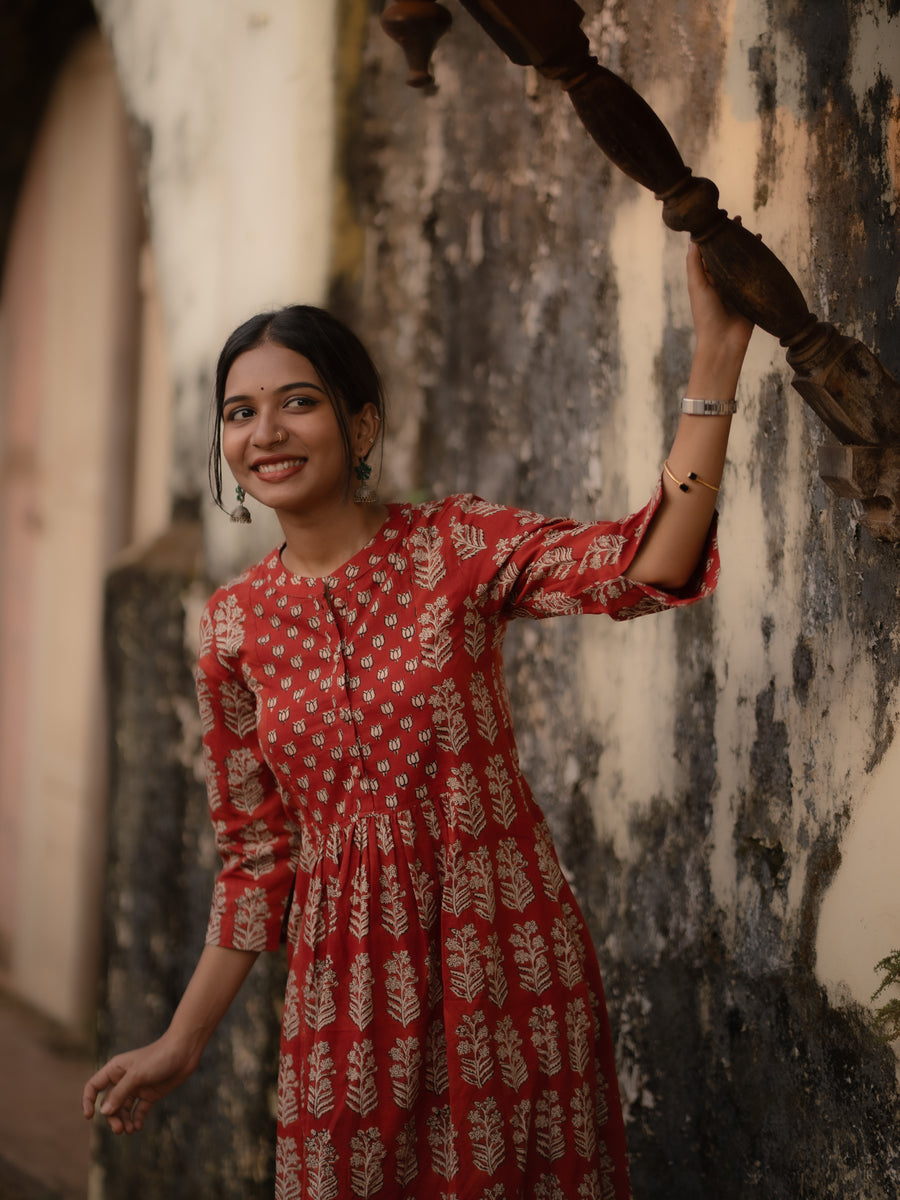 Taamara Madder Red Bagru Kurta