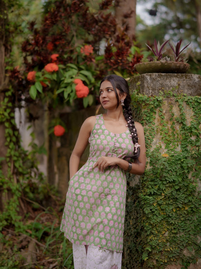 Hriday Hara Sanganeri Farsi Salwar Set