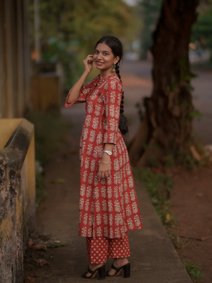 Taamara Madder Red Bagru Kurta