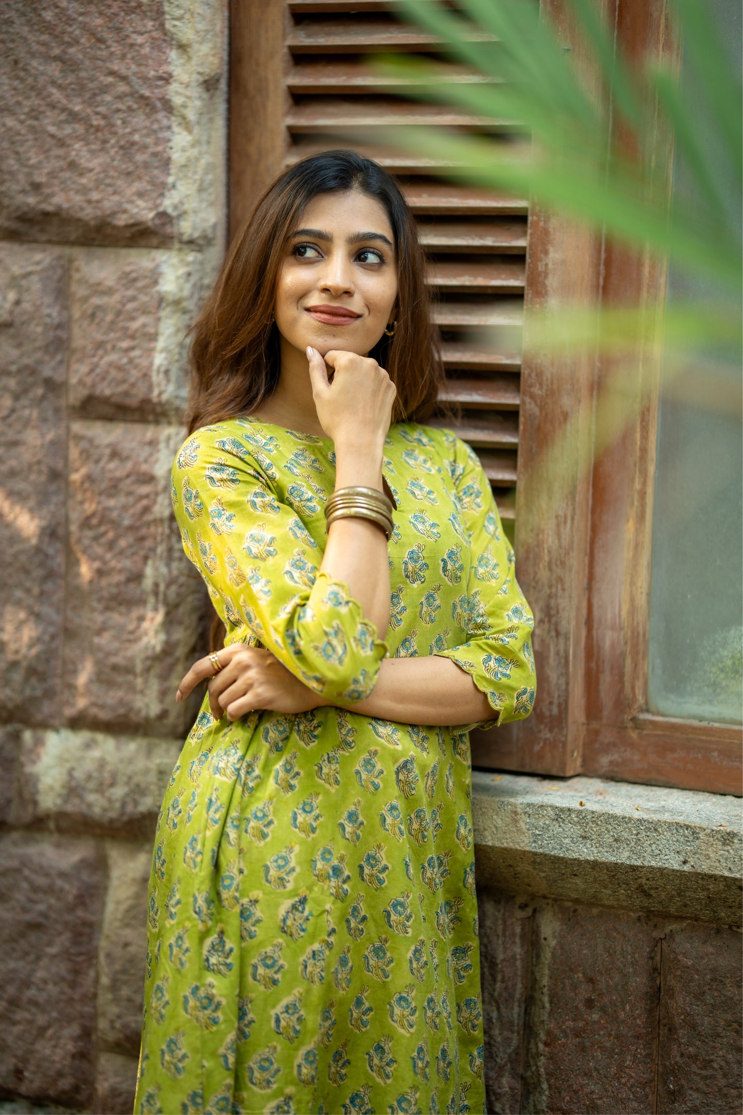 Kshana Hara Sanganeri Kalidaar Set