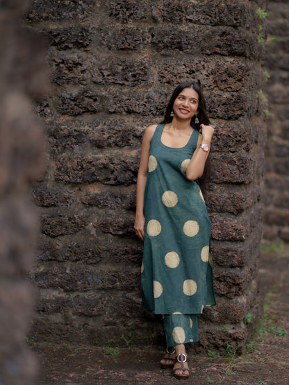 Saaya Hara Dabu Co-ord Set