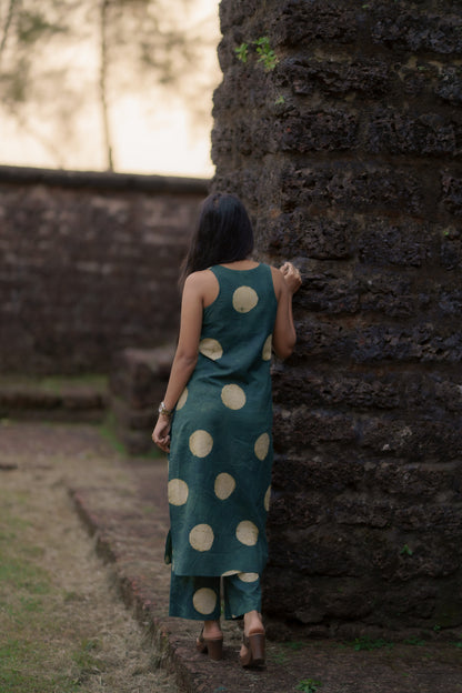 Saaya Hara Dabu Co-ord Set