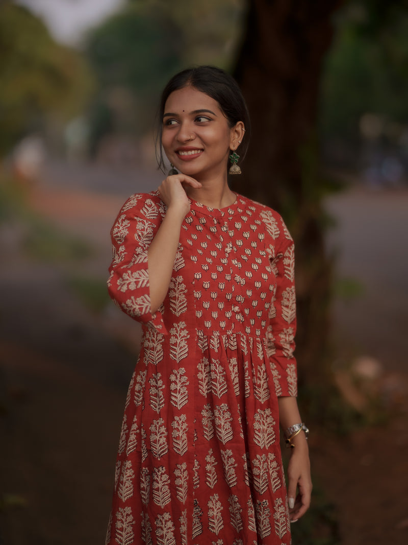 Taamara Madder Red Bagru Kurta