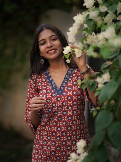 Mandaaram Madder Red Bagru Kurta