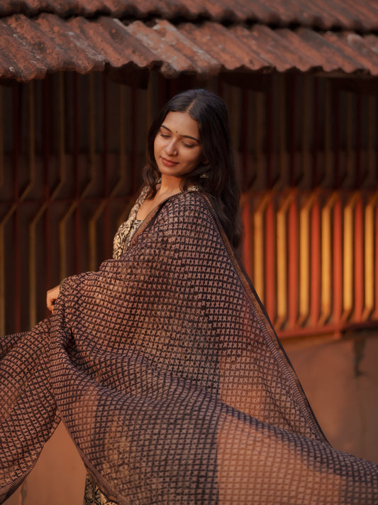 Myraa Black Kota Cotton Ajrakh dupatta