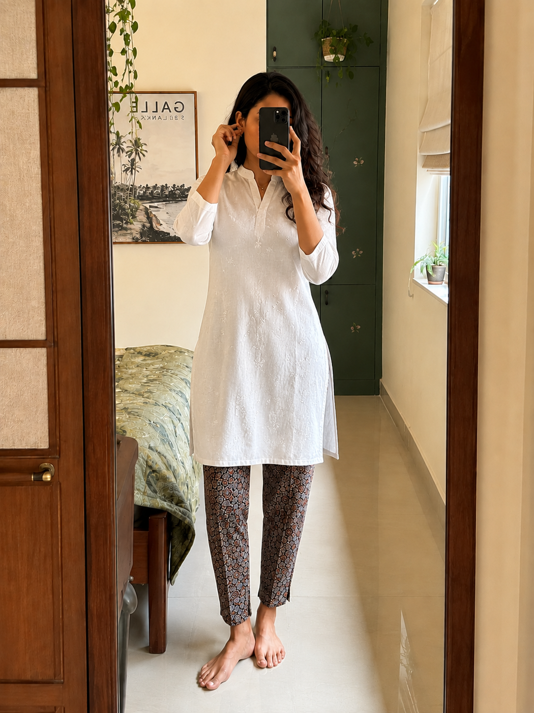 Aaram Kala Pants