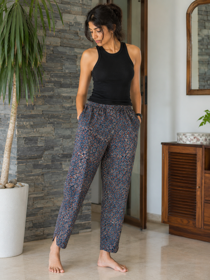 Aaram Neela Pants
