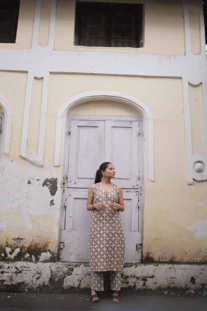 Varnam Beige Kalamkari Co-ord Set