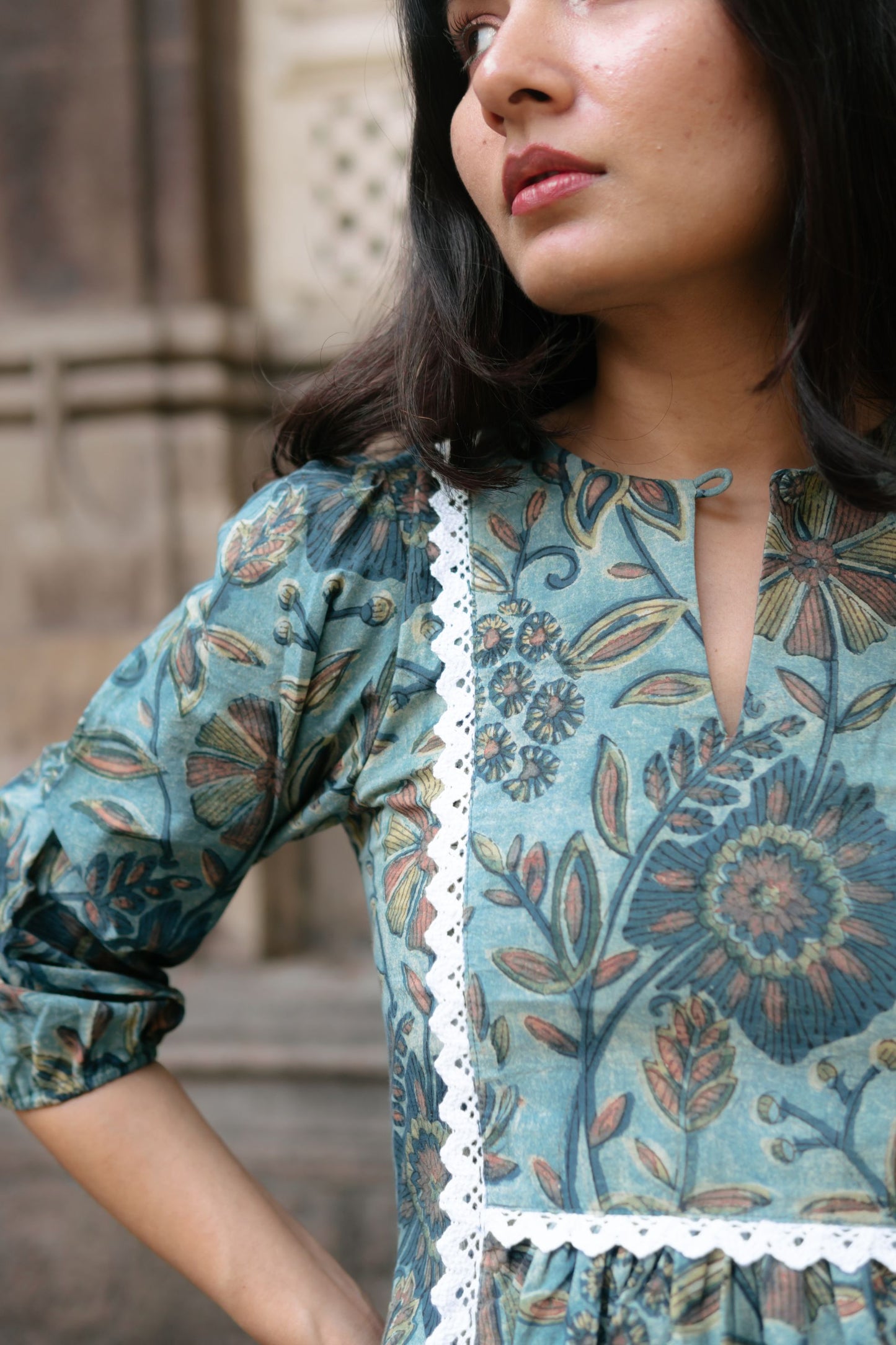 Shab Kalidaar Ajrakh Dabu Kurta