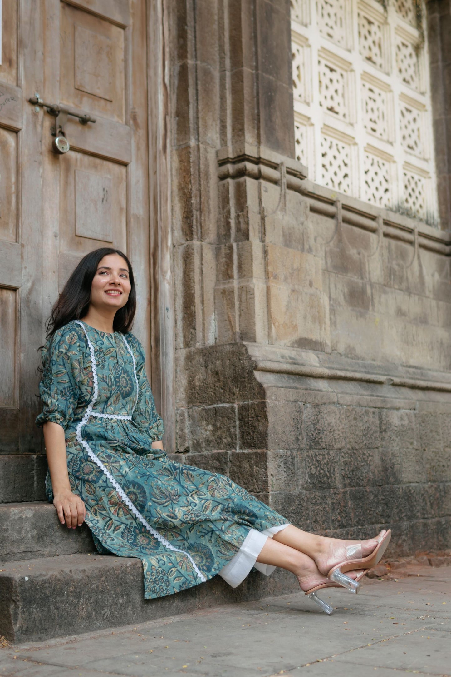 Shab Kalidaar Ajrakh Dabu Kurta