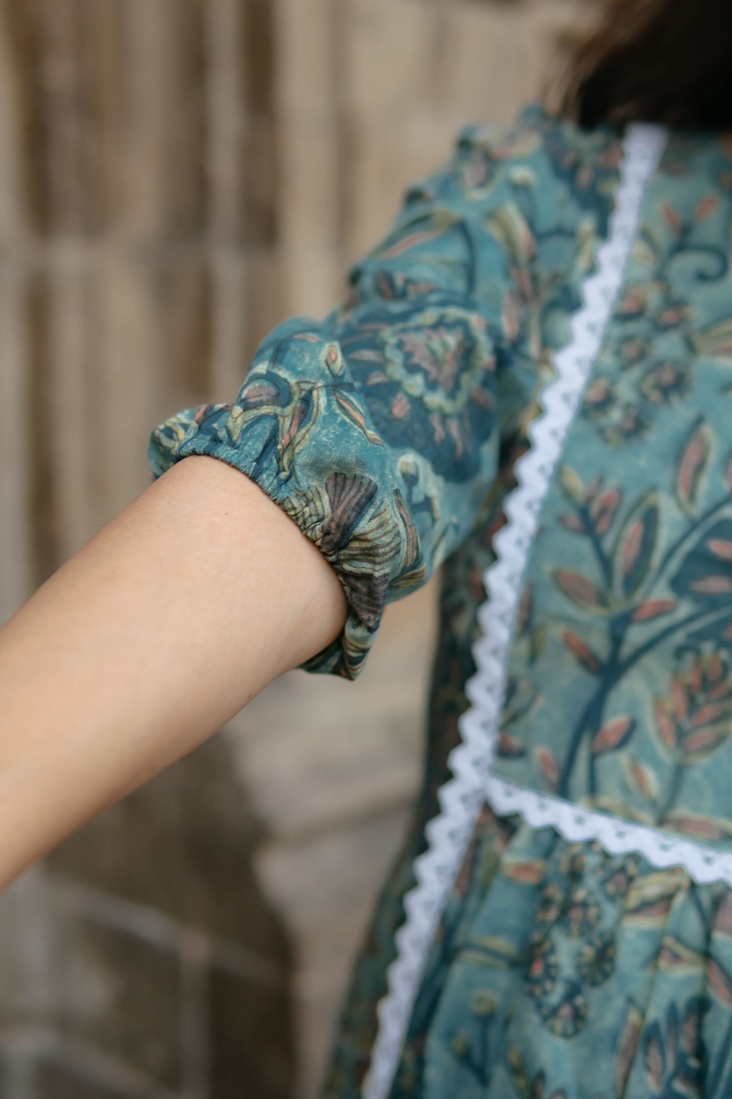 Shab Kalidaar Ajrakh Dabu Kurta