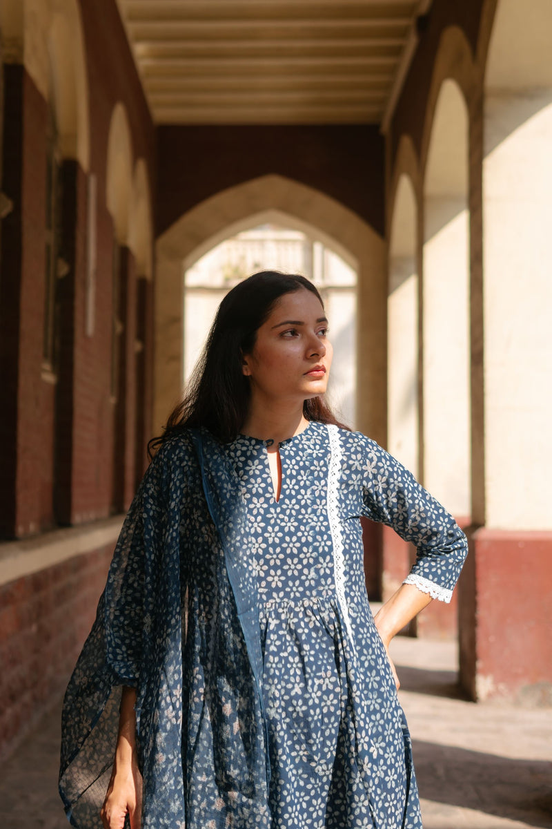 Saaz Indigo Kalidaar