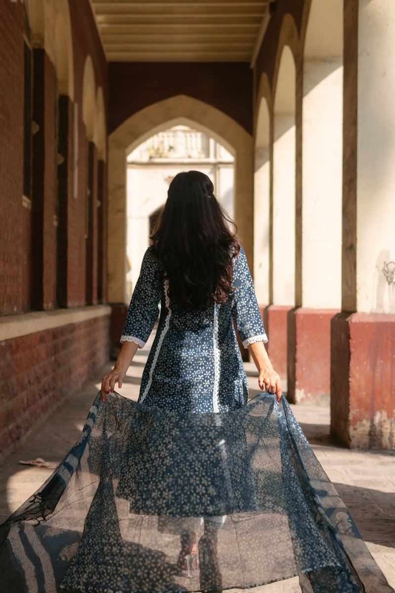 Saaz Indigo Kalidaar