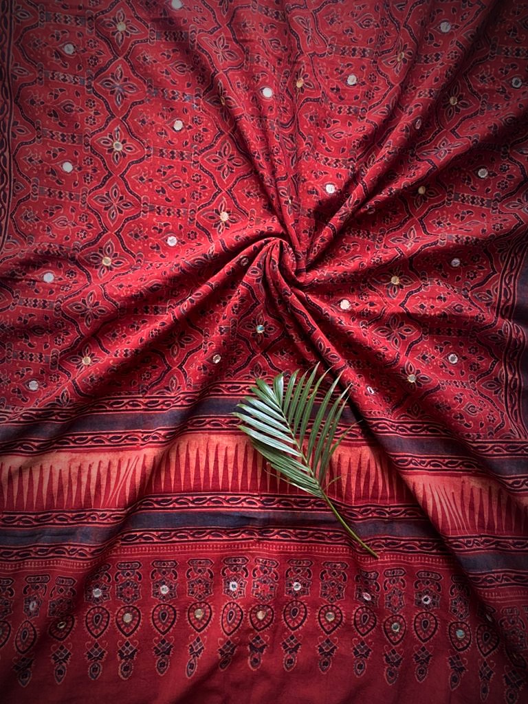 Madder mirror work mul dupatta